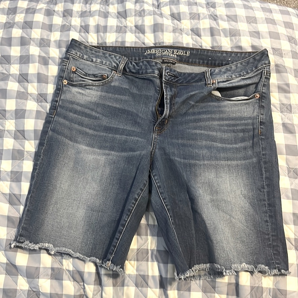 American Eagle Skinny Bermuda Shorts